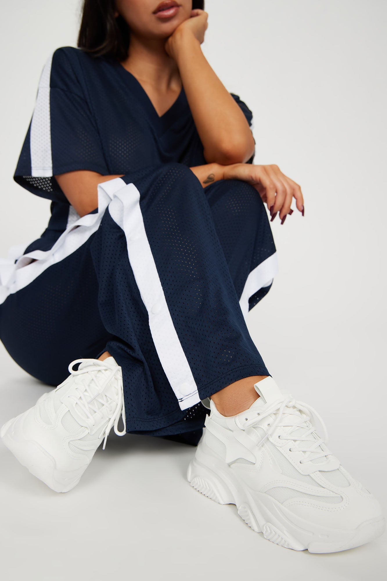 Feelin' My Vibe Sneakers - White