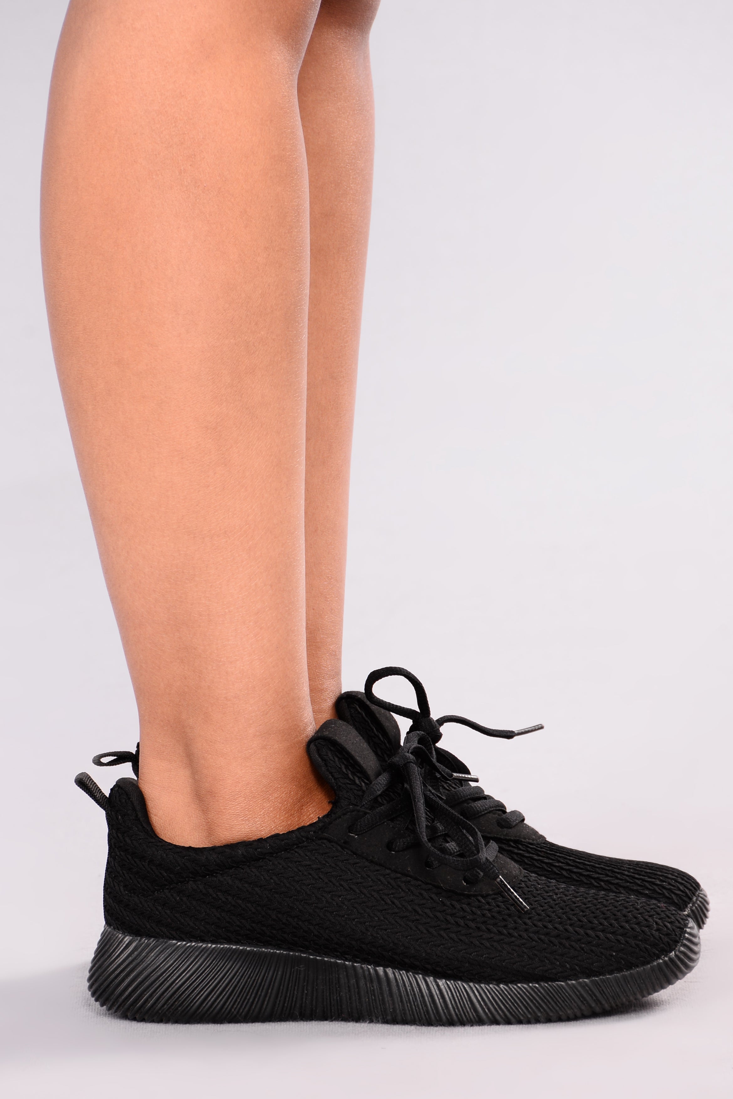 Kick It Up Sneakers - Black